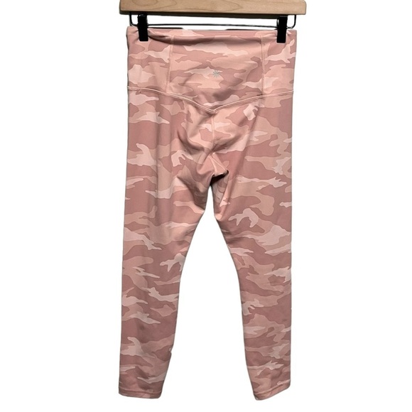 Athleta Elation Camo 7/8 Tight - Picture 5 of 11